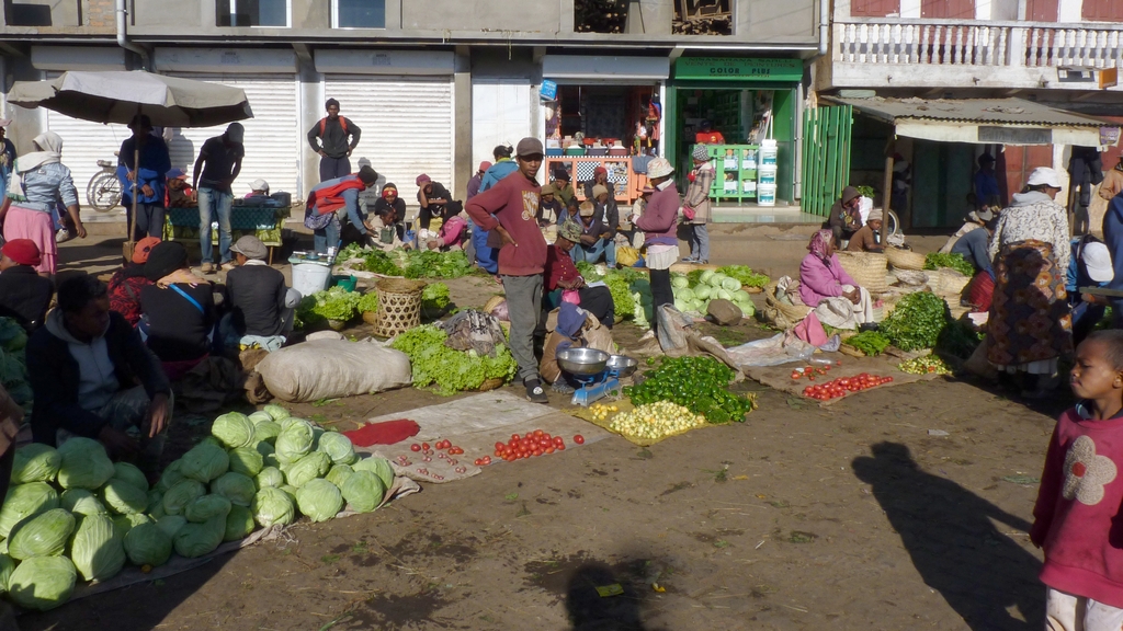 34.JPG - les alentours du marché