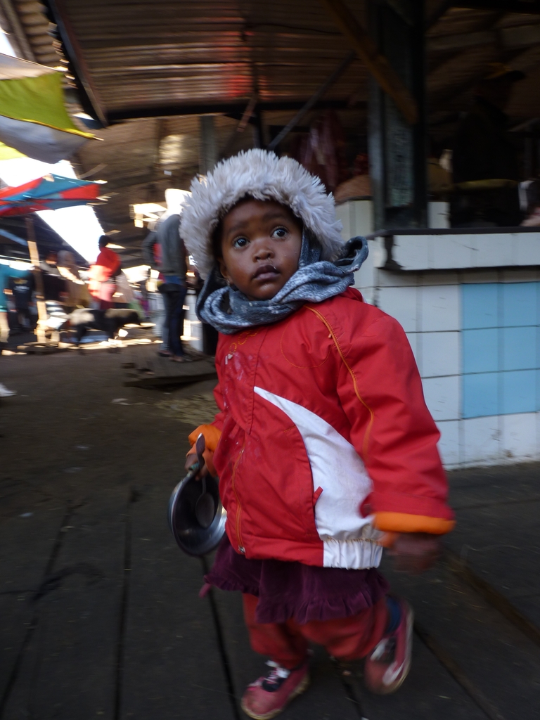 40.JPG - le marché d'ANTSIRABE
