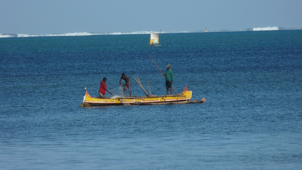 24.JPG - pêche dans le lagon