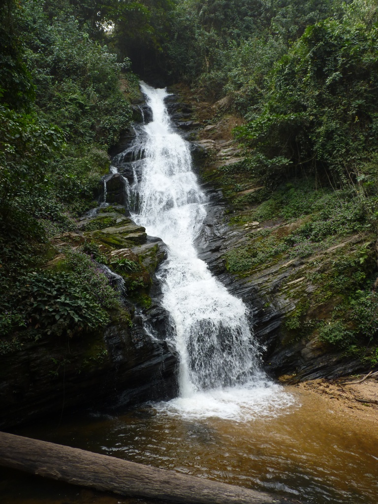 KPALIME-48.JPG - une des nombreuses chutes d’eau aux alentours de KPALIMÉ
