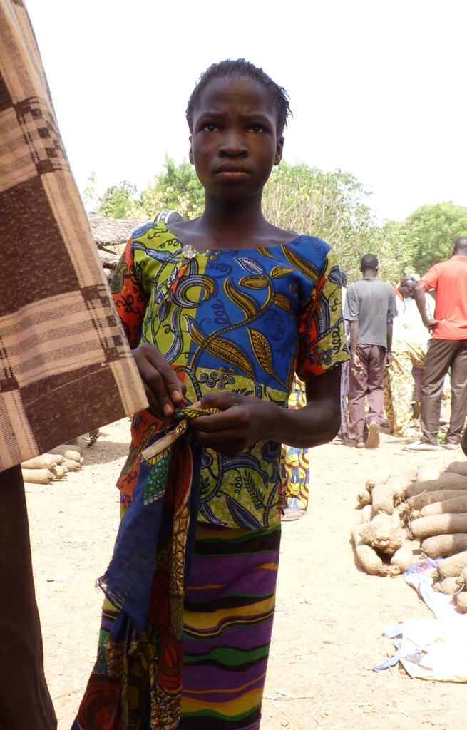 WARANGO-49.JPG - Scène de vie (marché de NANDOHA)