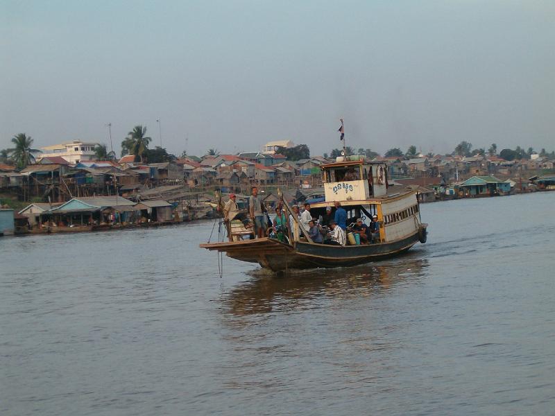 073.JPG - Sur le pont du bateau